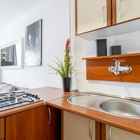 Zamkniete- Stylish One Bedroom - 58 Zelazna Apartmán Varšava