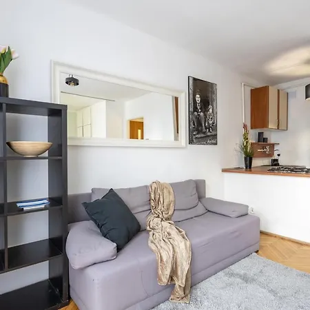 Zamkniete- Stylish One Bedroom - 58 Zelazna Lägenhet Warszawa