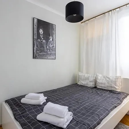 Zamkniete- Stylish One Bedroom - 58 Zelazna